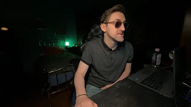 Snapshot of Stefisexy91 chatting on December 17, 8:36 pm Stefisexy91 online show from December 17, 8:36 pm