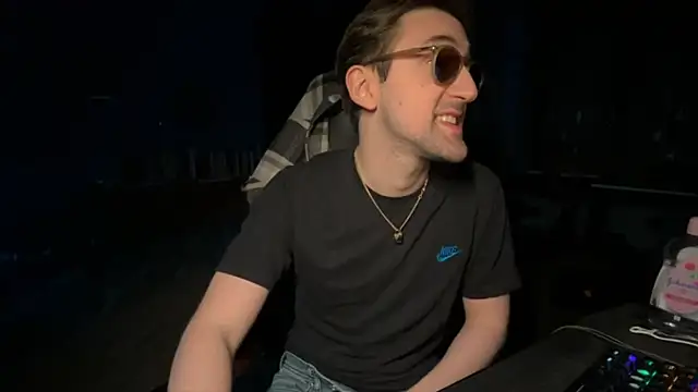 Snapshot of Stefisexy91 chatting on November 11, 9:09 pm Stefisexy91 online show from November 11, 9:09 pm