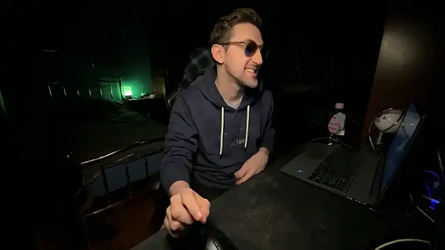 Stefisexy91 online show from December 19, 7:27 pm