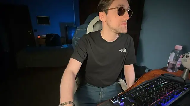 Snapshot of Stefisexy91 chatting on February 20, 10:48 pm Stefisexy91 online show from February 20, 10:48 pm