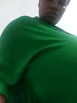 Snapshot of Bustyslave48 chatting on October 12, 11:22 am Bustyslave48 online show from October 12, 11:22 am