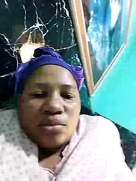 Snapshot of Bustyslave48 chatting on September 21, 9:03 am Bustyslave48 online show from September 21, 9:03 am