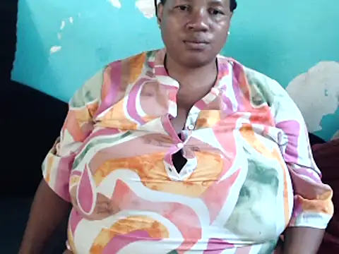 Snapshot of Bustyslave48 chatting on December 20, 4:25 pm Bustyslave48 online show from December 20, 4:25 pm