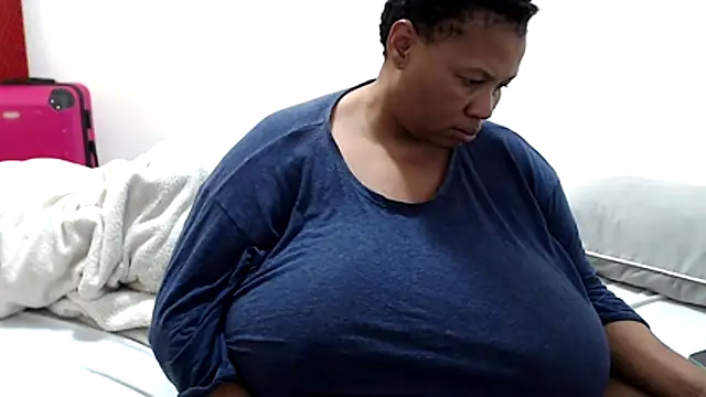 Bustyslave48 online show from January 18, 3:15 pm