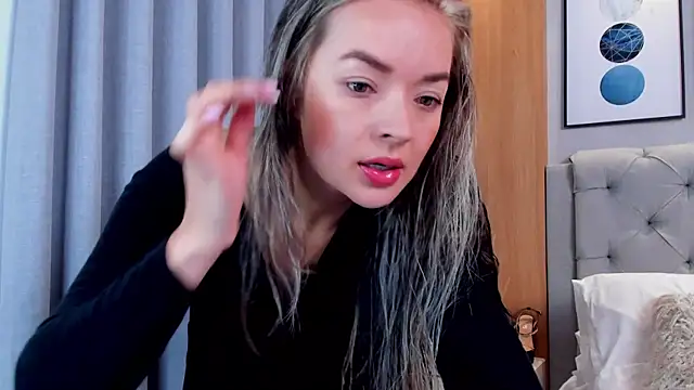 lennabell online show from November 28, 4:29 pm