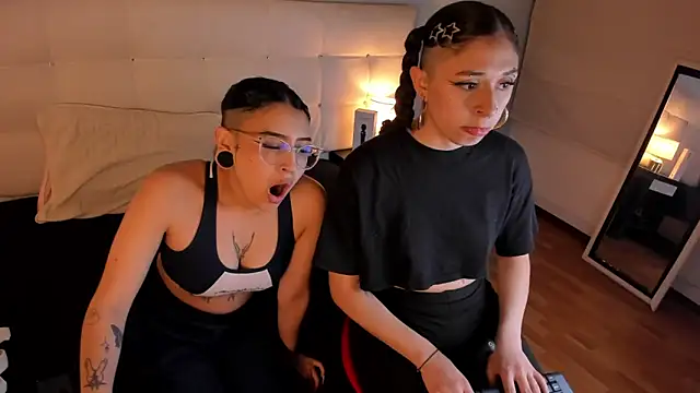 Cintya Kros online show from January 22, 4:55 am