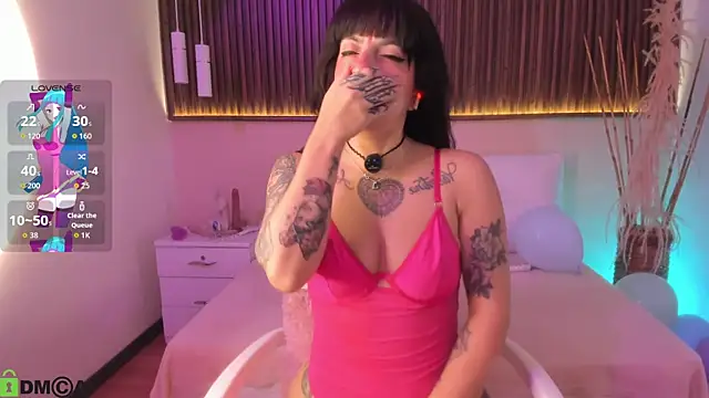 Liz grey  online show from May 15, 6:17 pm