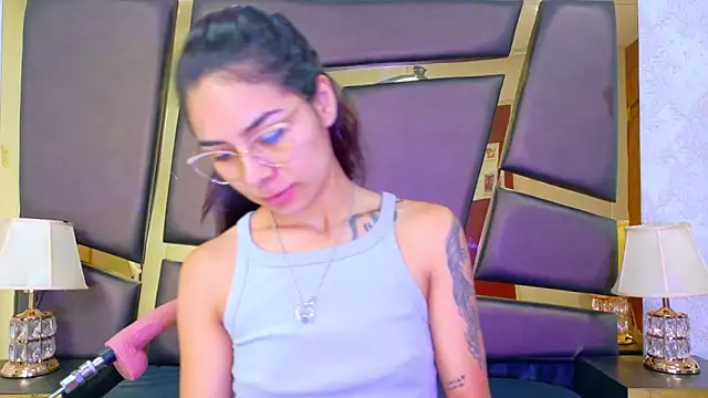 NicoleEsposito online show from December 2, 1:57 pm