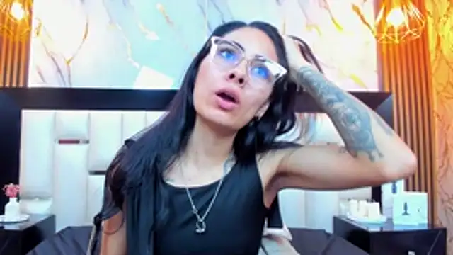 NicoleEsposito online show from February 15, 1:06 am