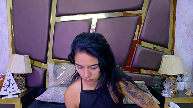 NicoleEsposito online show from March 12, 12:31 pm