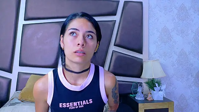 NicoleEsposito online show from June 3, 1:01 pm