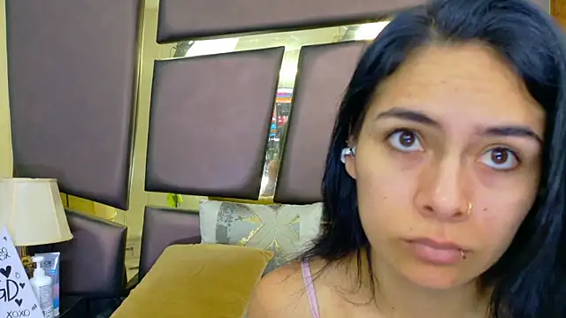 NicoleEsposito online show from March 20, 1:01 pm