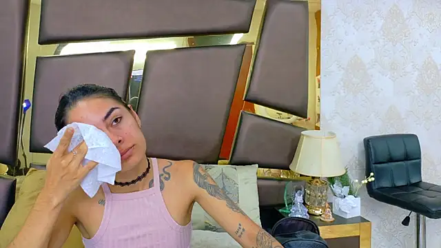 NicoleEsposito online show from March 26, 12:36 pm