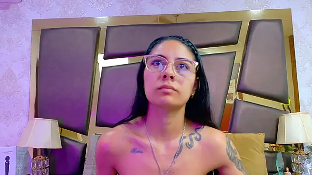 NicoleEsposito online show from February 13, 12:38 pm