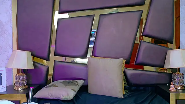 NicoleEsposito online show from February 12, 12:49 pm