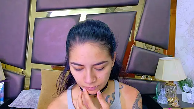 NicoleEsposito online show from March 23, 12:27 pm