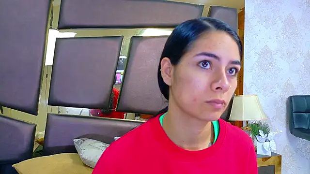 NicoleEsposito online show from April 14, 12:32 pm