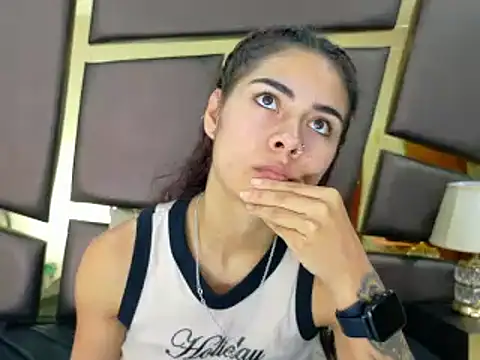Snapshot of NicoleEsposito chatting on October 16, 12:57 pm NicoleEsposito online show from October 16, 12:57 pm