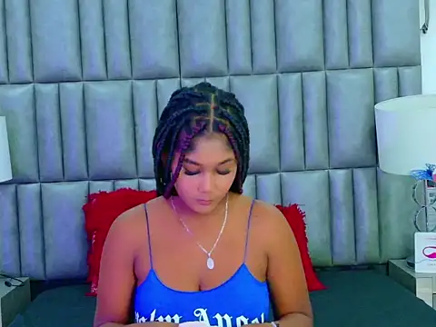 Snapshot of AlisonJaimes chatting on September 25, 1:06 pm AlisonJaimes online show from September 25, 1:06 pm