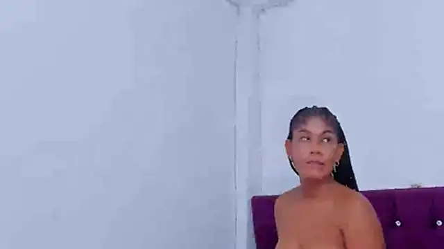 AlisonJaimes online show from February 11, 9:03 pm