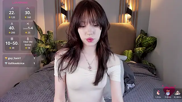 Snapshot of NikkiMiltons chatting on December 3, 3:11 pm NikkiMiltons online show from December 3, 3:11 pm