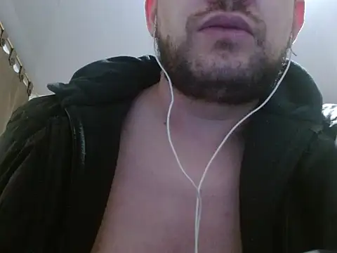 camiloking1720 online show from October 22, 10:41 pm