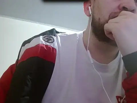 camiloking1720 online show from March 16, 7:45 am