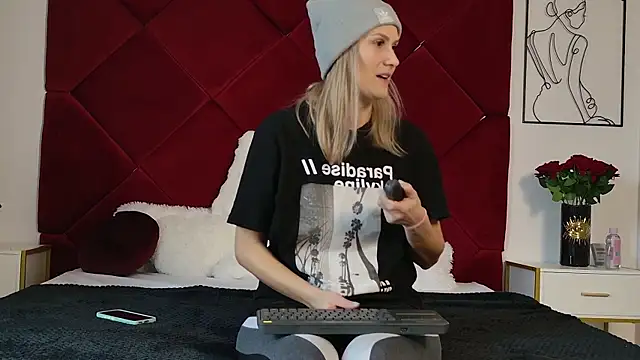 NattyReturn online show from October 2, 7:34 am