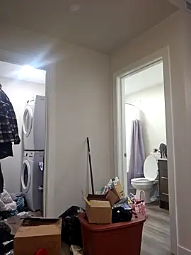 erinSmiles online show from November 7, 5:56 am