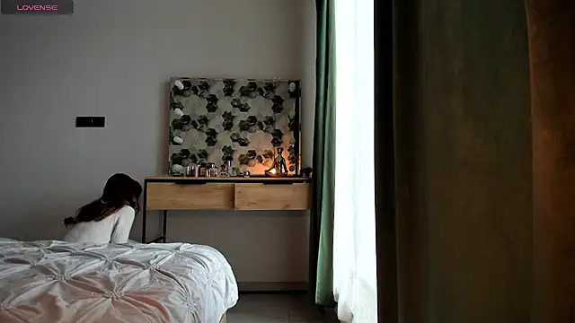 Selena Rase online show from January 17, 5:00 am