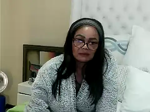 Carocurvy online show from March 19, 7:51 am