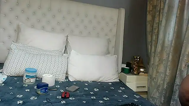 Carocurvy online show from July 16, 5:37 am