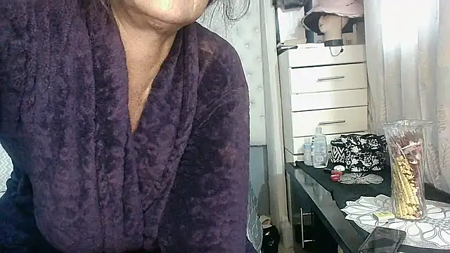 Carocurvy online show from November 2, 4:17 am