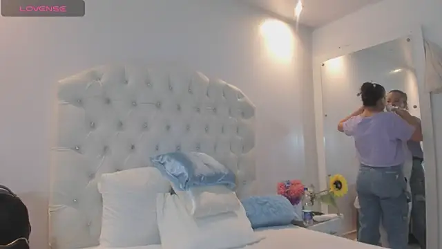 brithany rousee online show from December 2, 2:08 pm