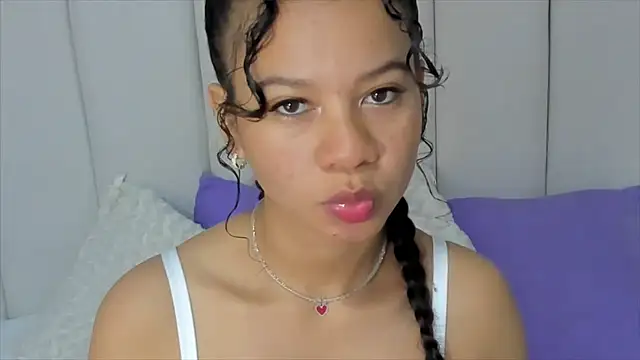 brithany rousee online show from February 11, 7:16 pm