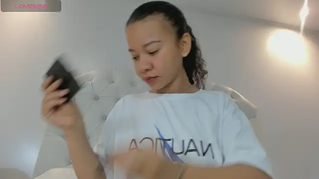 brithany rousee online show from October 27, 4:19 pm