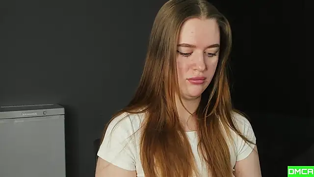 Pinku kitsune online show from December 20, 12:35 am