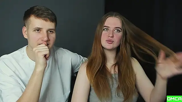 Pinku kitsune online show from November 9, 2:59 am