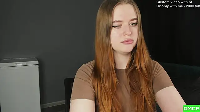 Pinku kitsune online show from February 27, 5:18 am