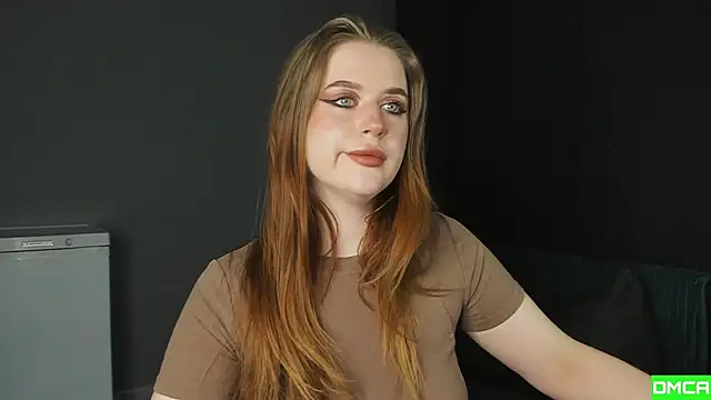 Pinku kitsune online show from December 18, 1:11 am