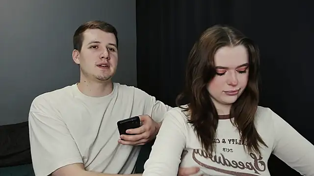 Snapshot of Pinku_kitsune chatting on March 11, 10:40 am Pinku kitsune online show from March 11, 10:40 am