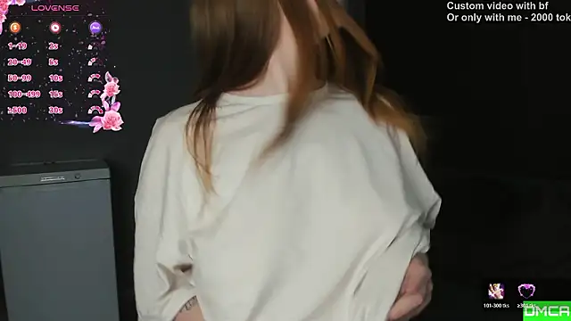 Pinku kitsune online show from February 26, 5:51 am