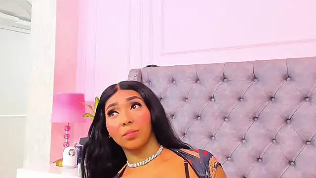 HaileeRoberts online show from January 14, 12:20 pm