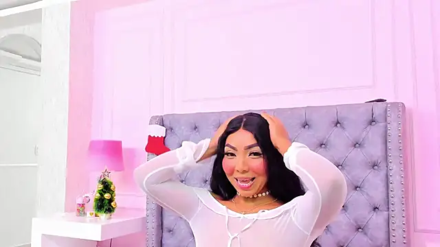 HaileeRoberts online show from November 26, 12:27 pm