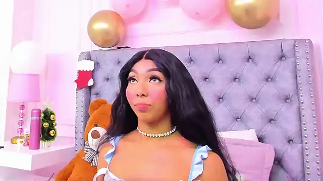 HaileeRoberts online show from December 20, 12:30 pm