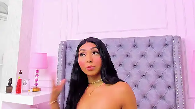 HaileeRoberts online show from November 7, 12:31 pm