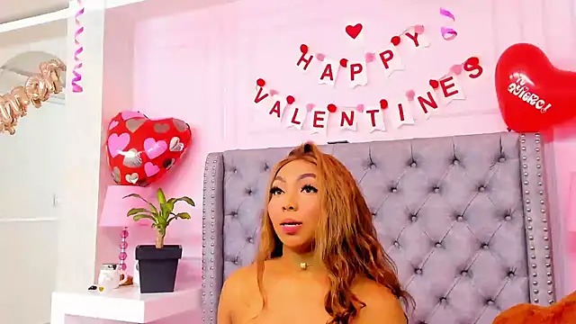 HaileeRoberts online show from February 15, 12:59 pm