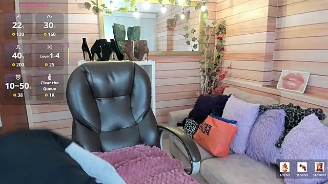 Victoria collins 1 online show from February 16, 11:42 am