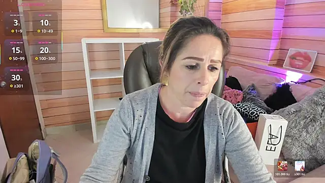 Victoria collins 1 online show from February 25, 11:10 am