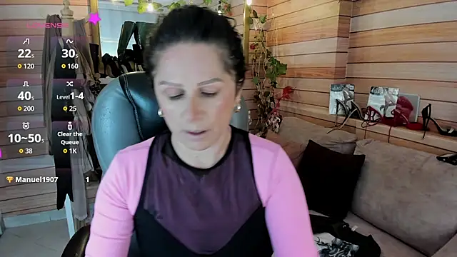 Snapshot of Victoria_collins_1 chatting on July 13, 11:09 am Victoria collins 1 online show from July 13, 11:09 am